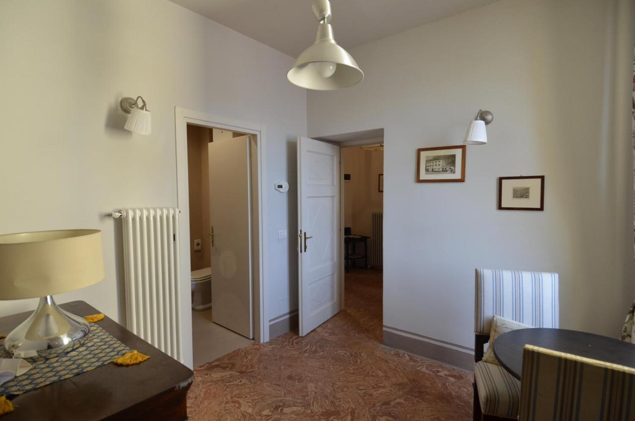 מנאג'יו Nobiallum B&B מראה חיצוני תמונה