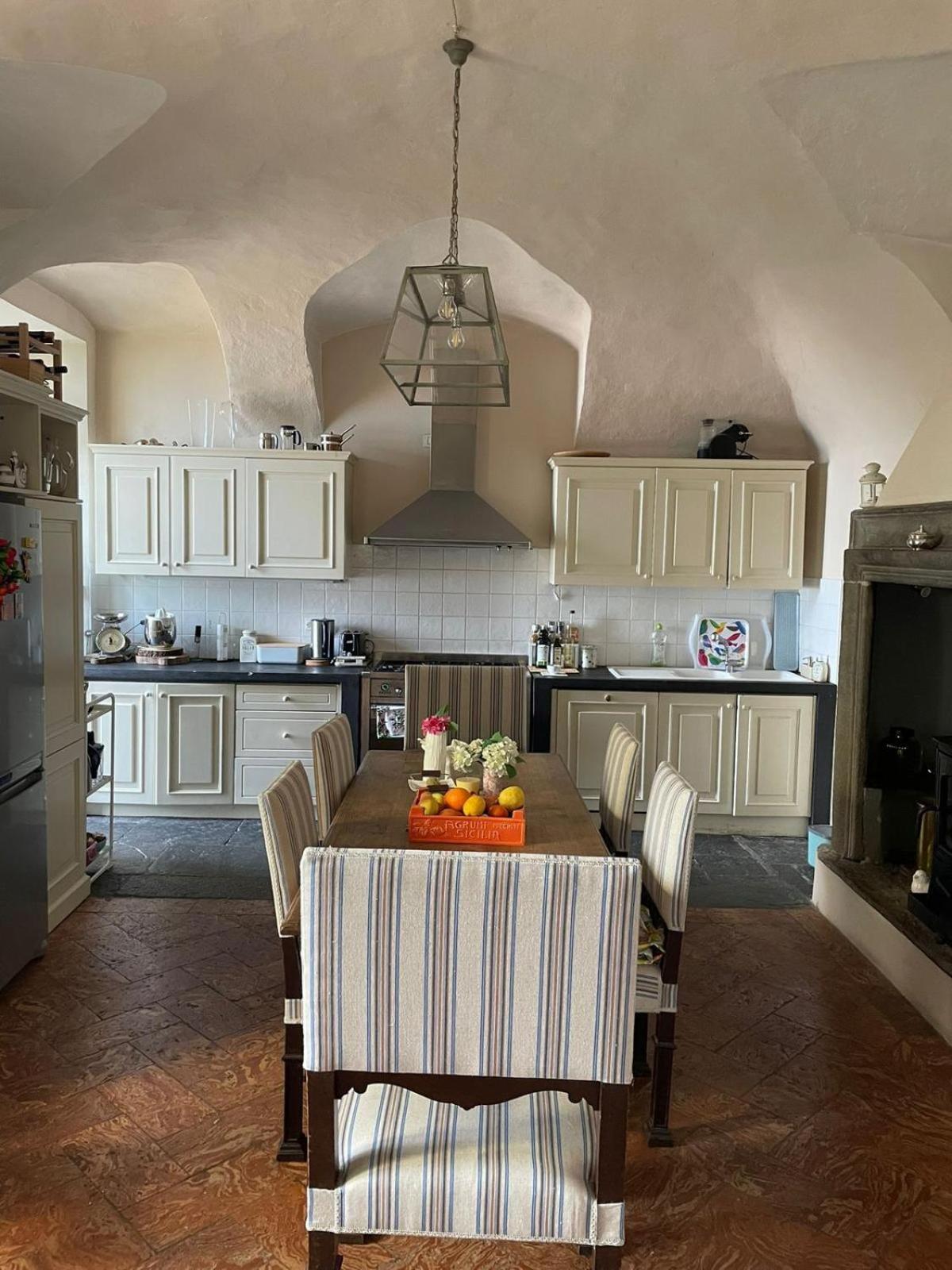 מנאג'יו Nobiallum B&B מראה חיצוני תמונה